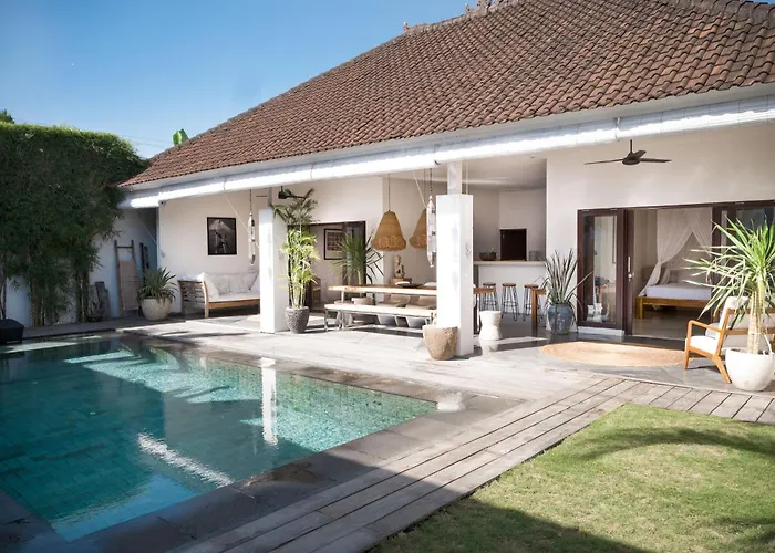 Tropical 3bdr Poolvilla In Heart Of